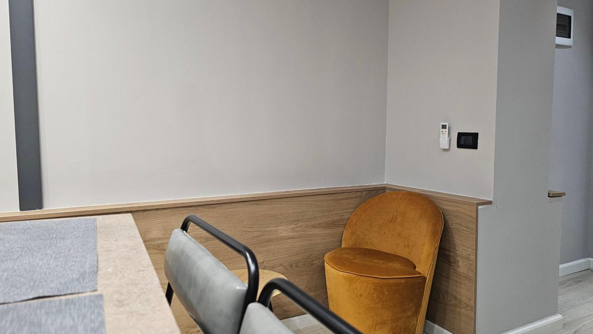 Tam Serviced Studio Apartments Next To Blloku Tirana Esterno foto
