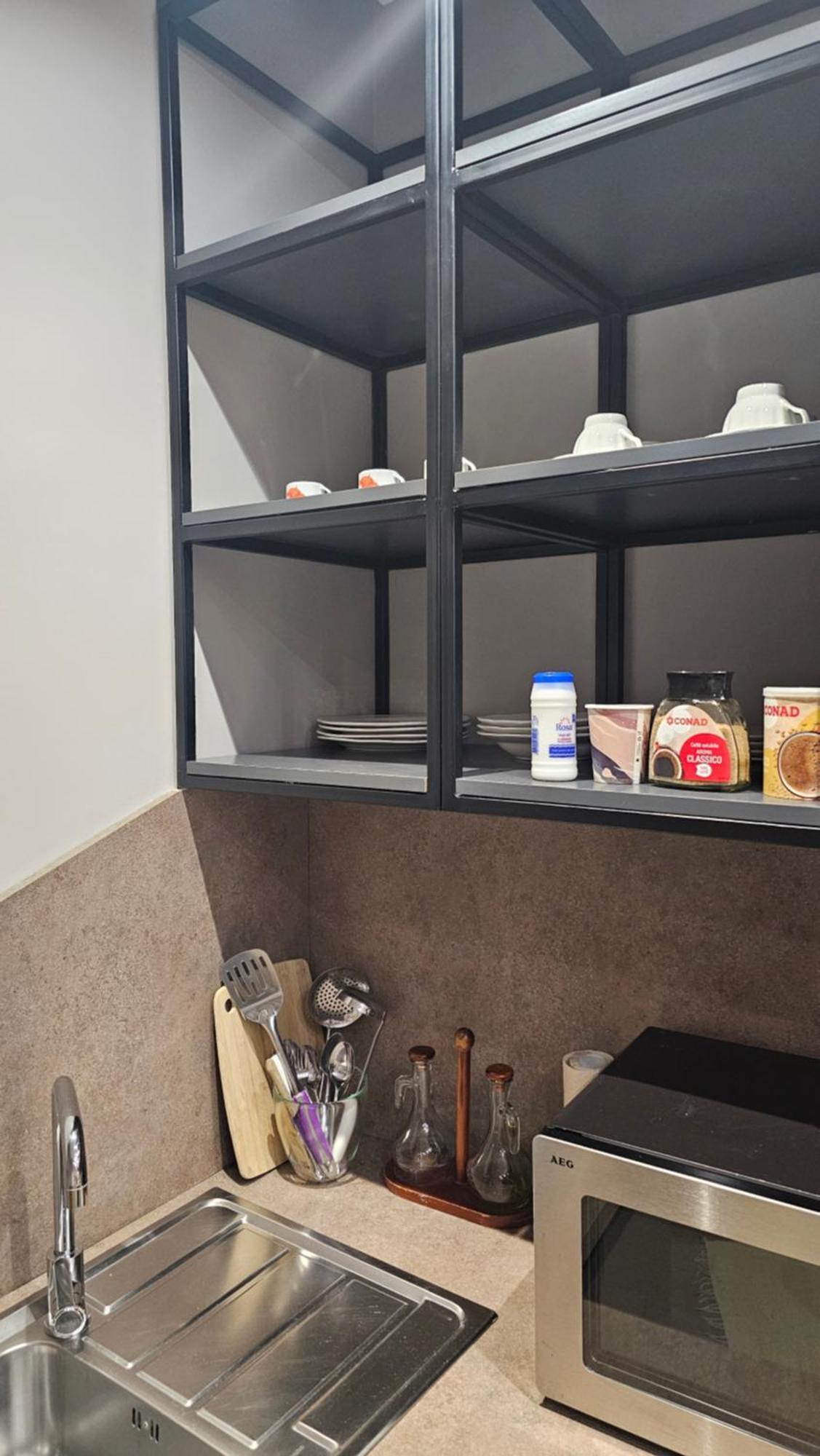 Tam Serviced Studio Apartments Next To Blloku Tirana Esterno foto