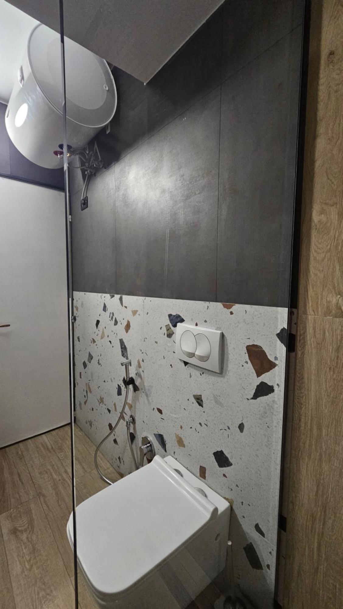 Tam Serviced Studio Apartments Next To Blloku Tirana Esterno foto